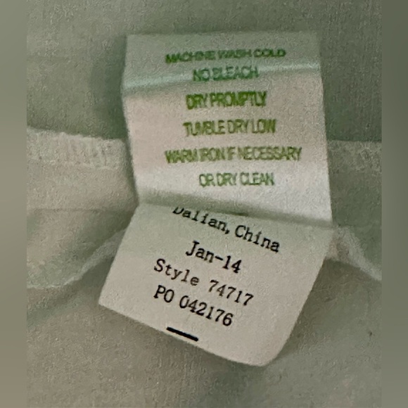 Lilly Pulitzer Women's Size 4 Skort Side Zip like new Side zip closure shorts - Picture 3 of 7